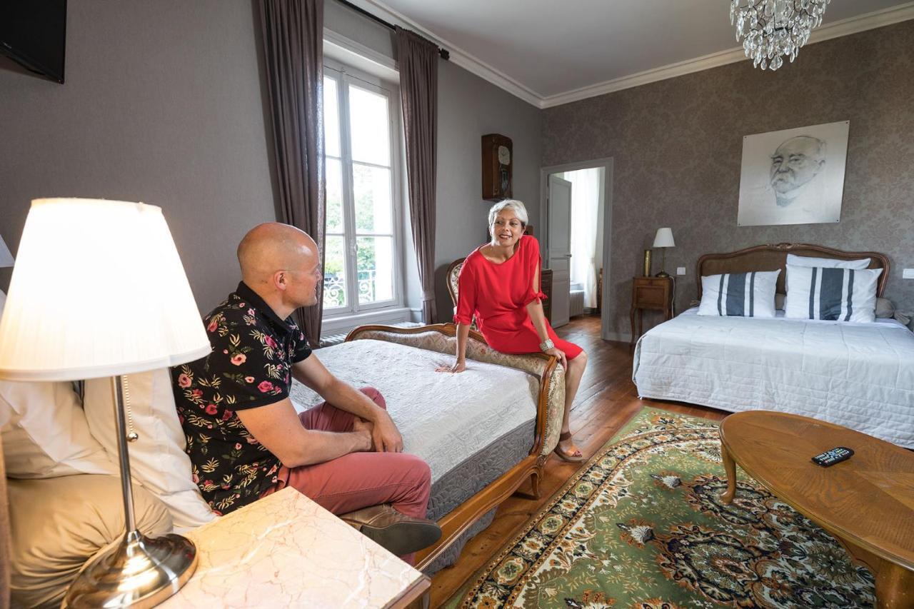 Le Petit Chateau Des Cedres Mouchamps Екстер'єр фото